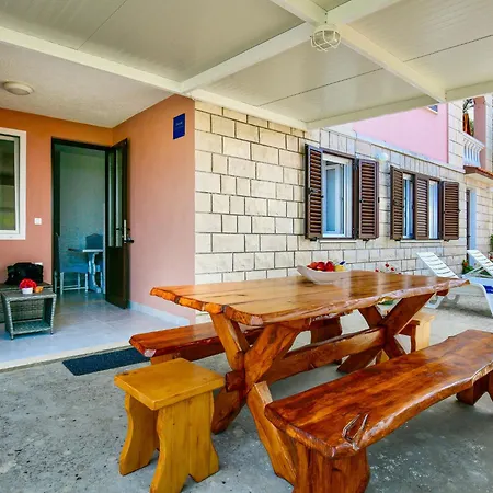 Haus Peric - Kor200 By Interhome