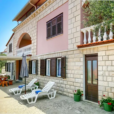 Apartment Peric-1 By Interhome *